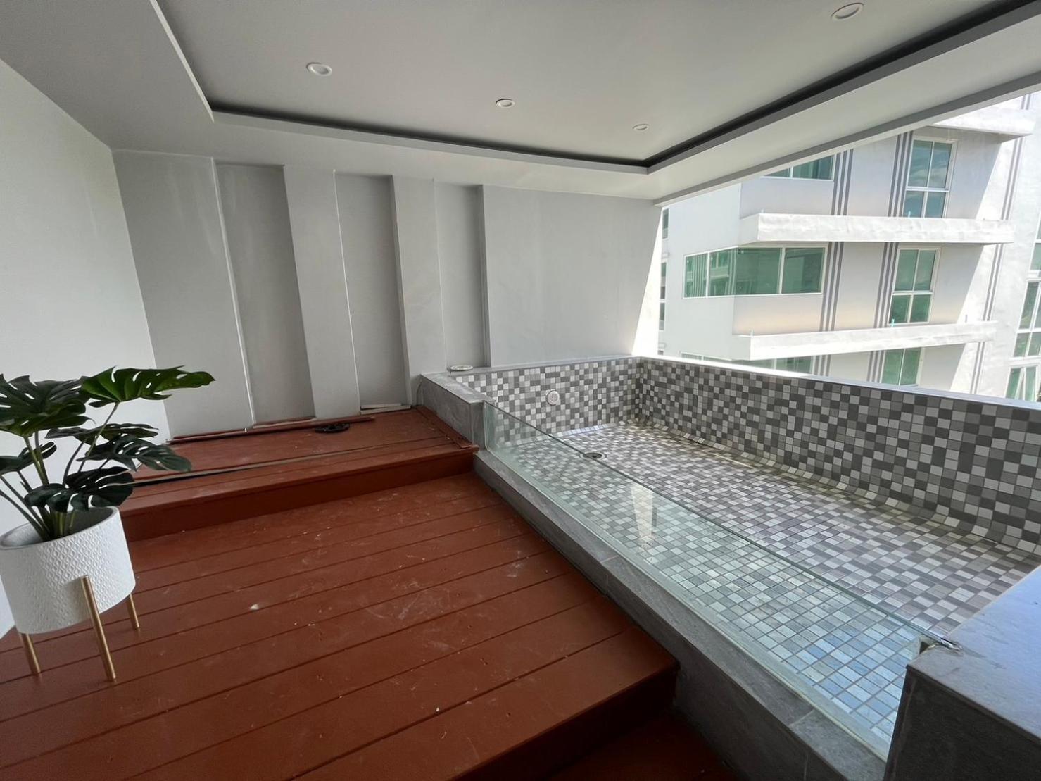 Deco Pattaya Hotel North Pattaya ภายนอก รูปภาพ