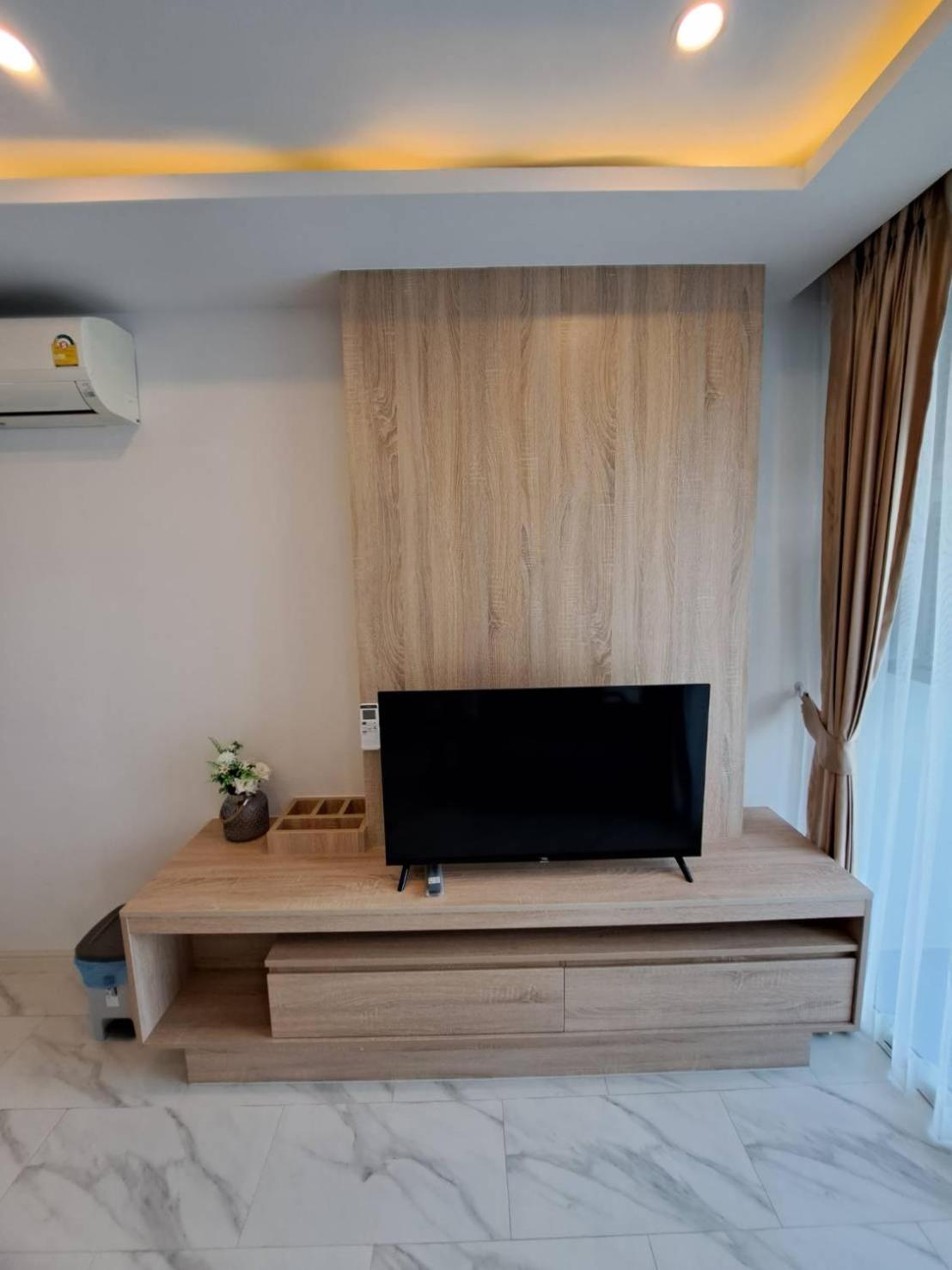 Deco Pattaya Hotel North Pattaya ภายนอก รูปภาพ
