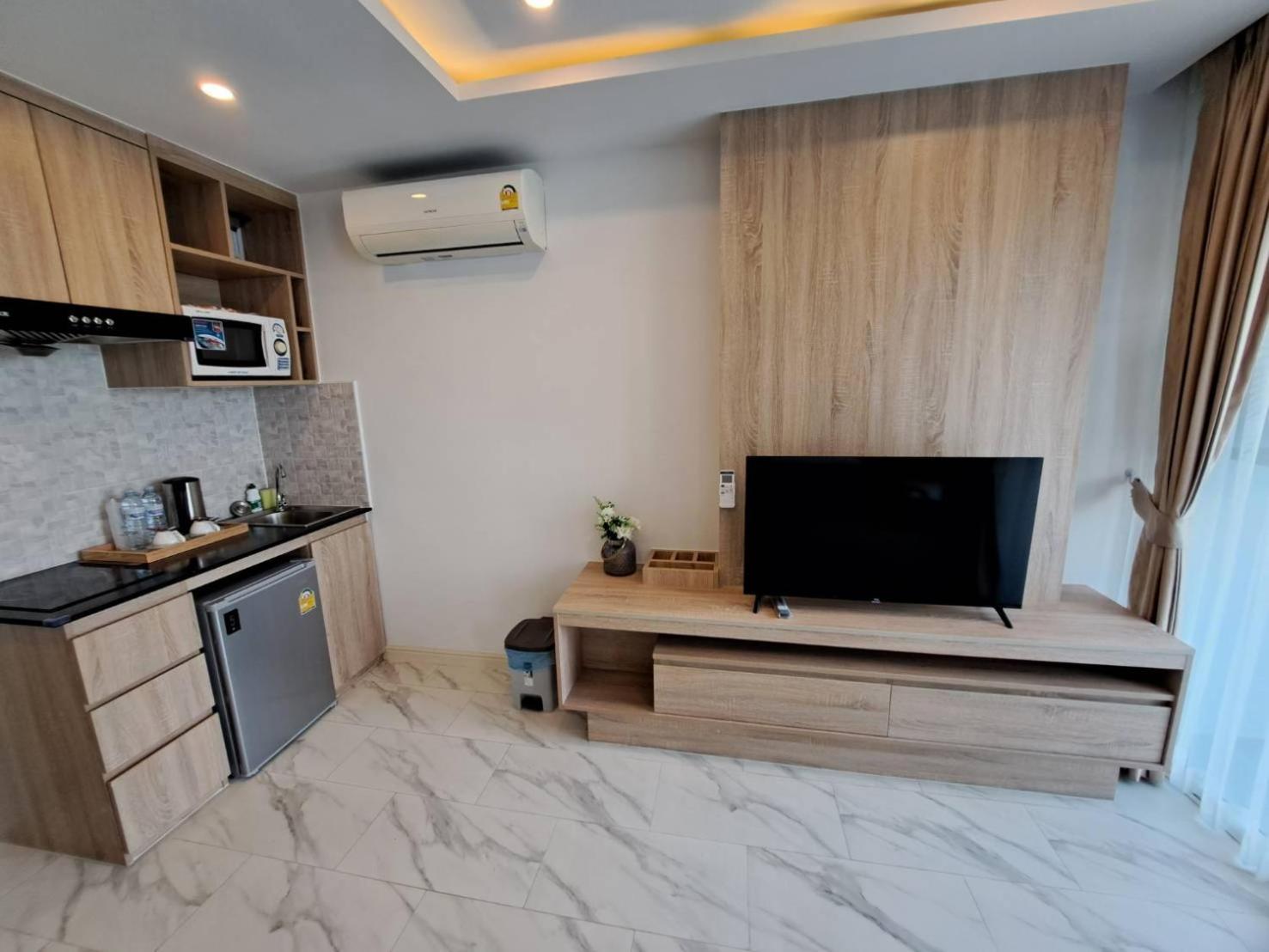 Deco Pattaya Hotel North Pattaya ภายนอก รูปภาพ
