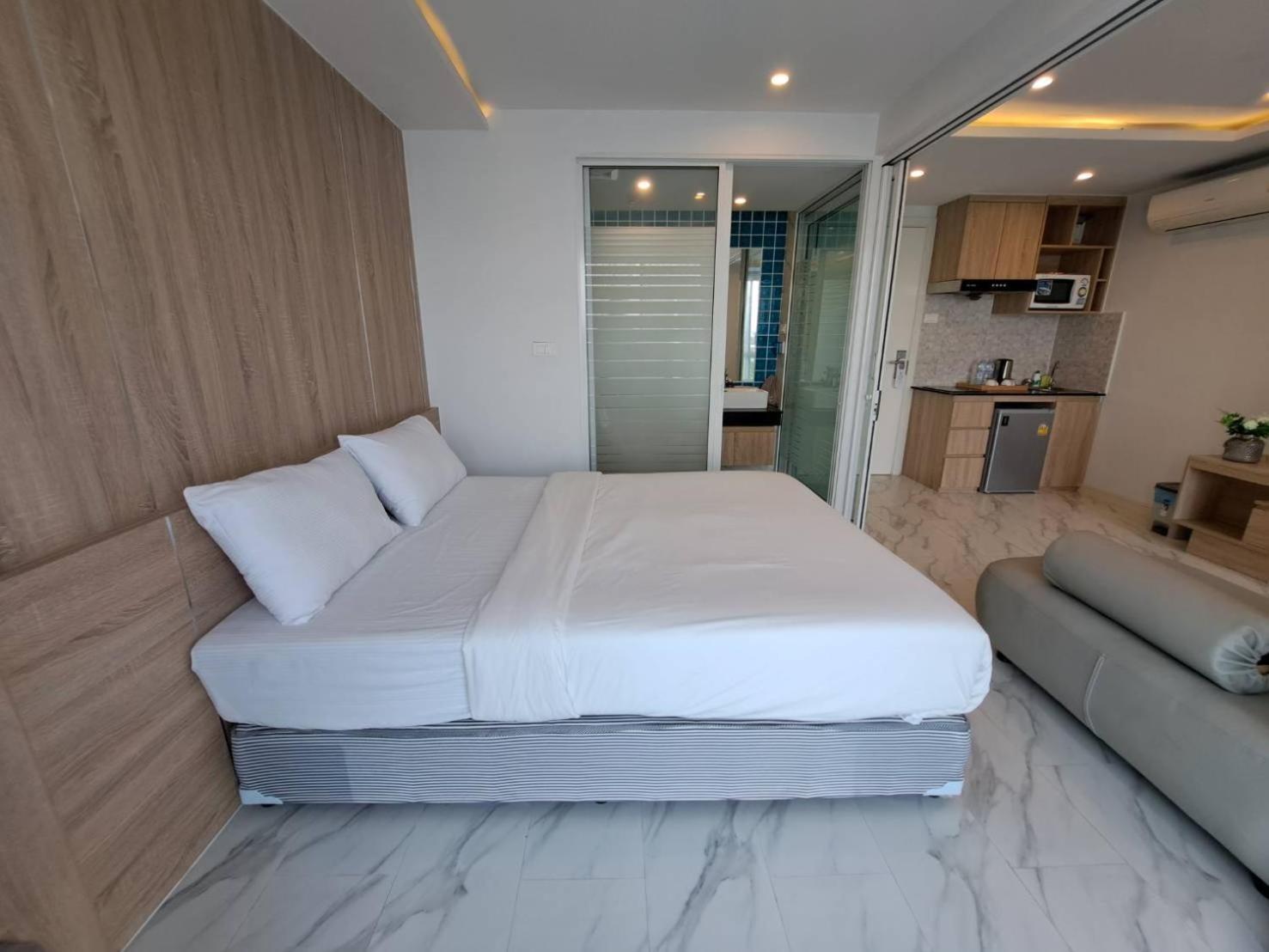 Deco Pattaya Hotel North Pattaya ภายนอก รูปภาพ